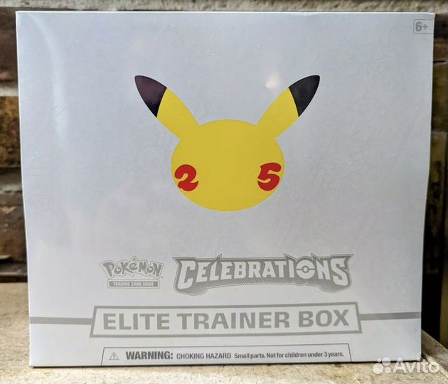 Pokemon Celebrations Elite Trainer Box TCG / кки