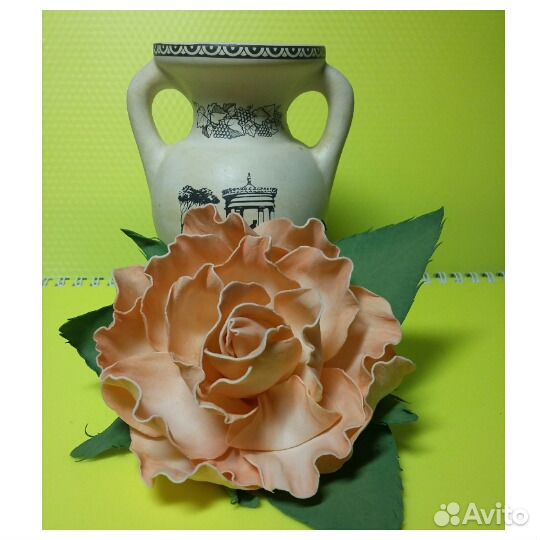 Украшение из иранского фоамирана