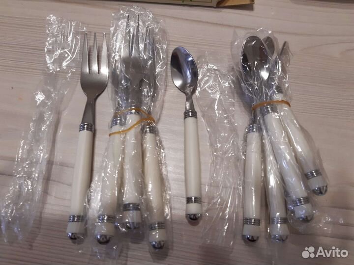 Набор приборов для десерта