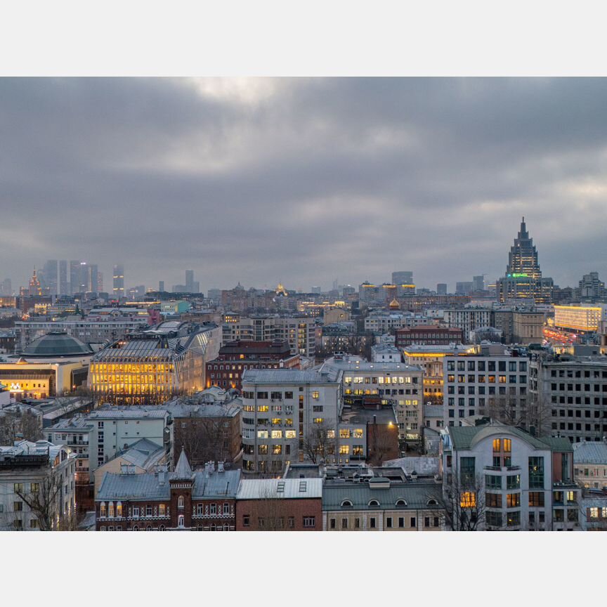 3-к. квартира, 171,9 м², 10/13 эт.