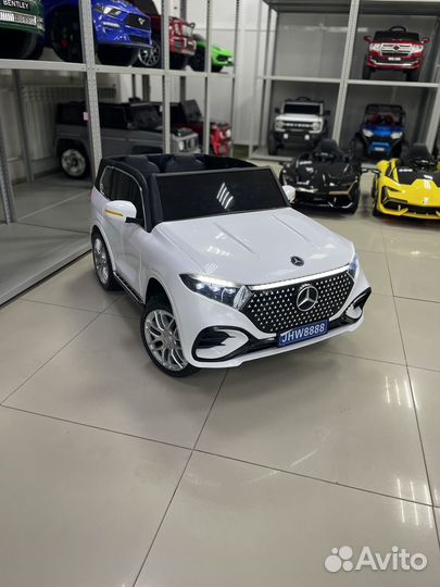 Детский электромобиль двухместный