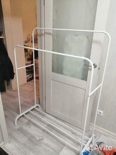 Вешалка напольная