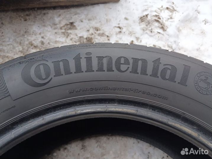 Continental ContiPremiumContact 5 235/55 R17 99V