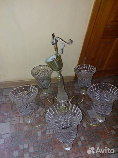 Люстра потолочная бу