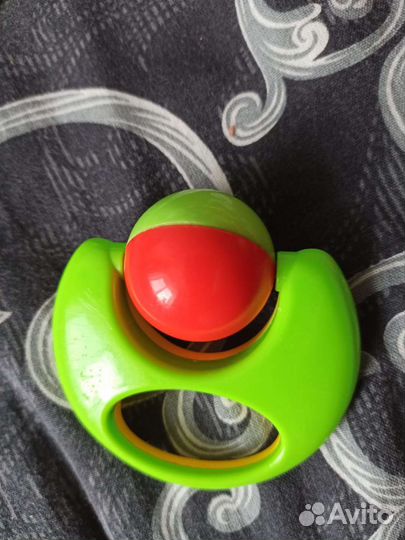 Развивающие игрушки