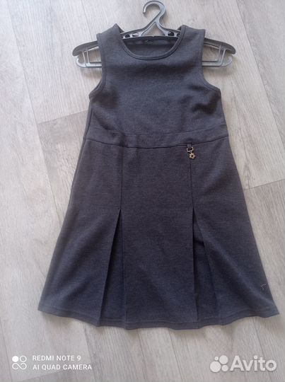 Школьная форма для девочки, рост 140