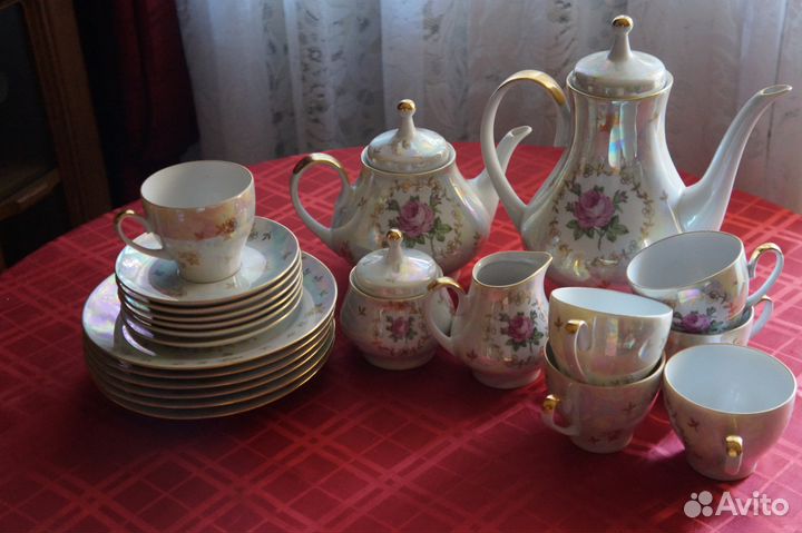 Чайные, кофейные и столовый сервизы