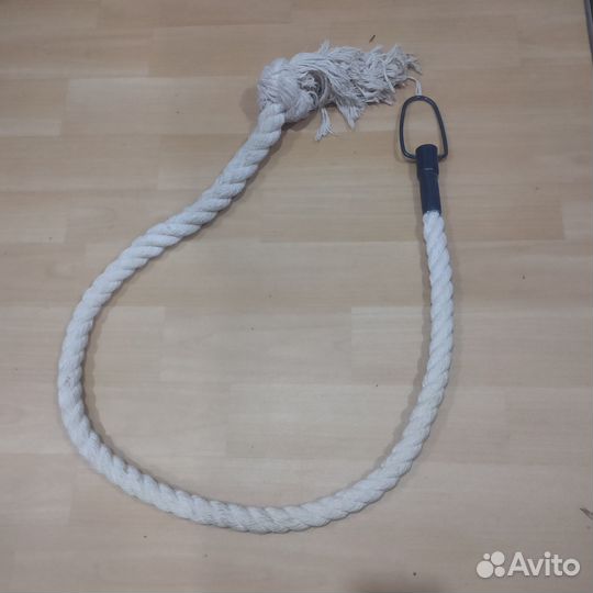 Канат с металлическим крепежом