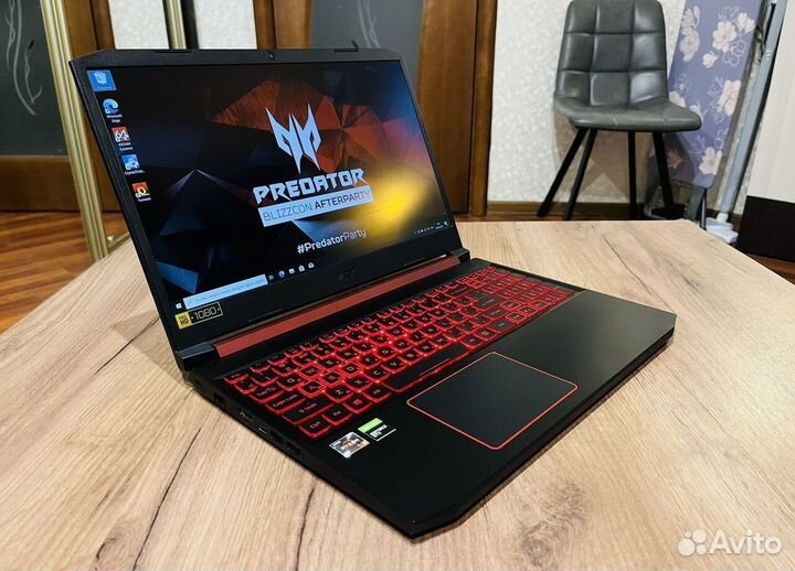 Ноутбук для игр, работы и учебы