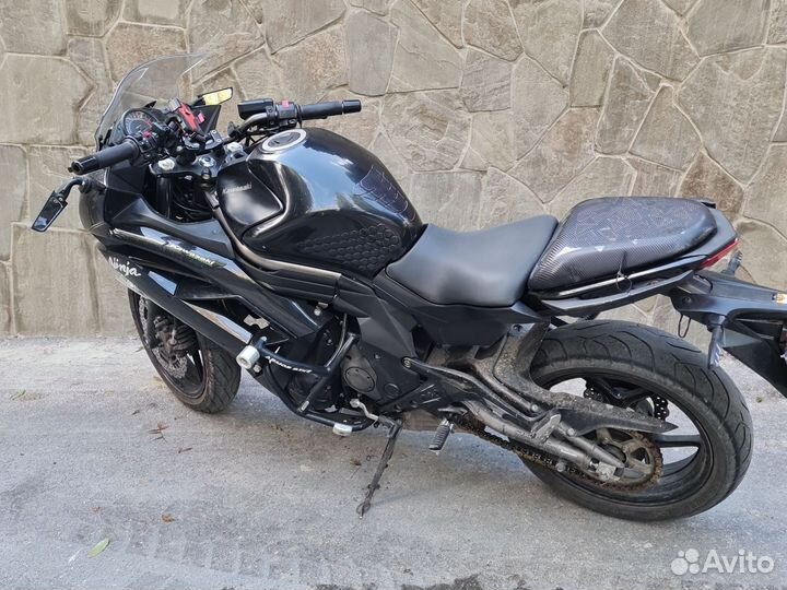 Kawasaki er-6f
