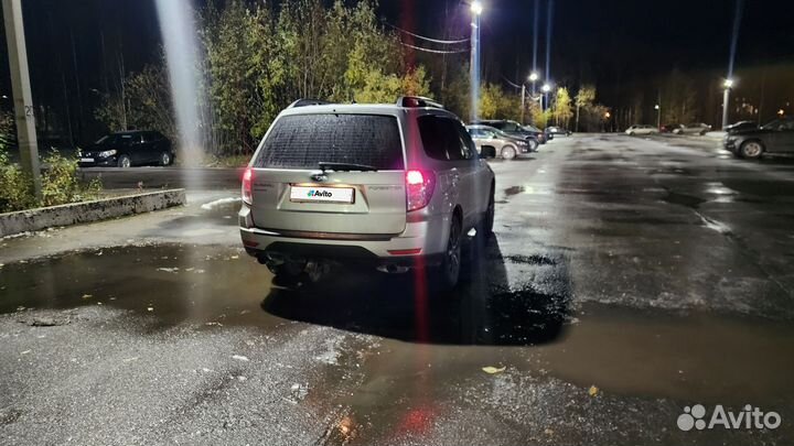 Subaru Forester 2.0 AT, 2011, 221 000 км