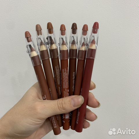 Карандаш для губ помада