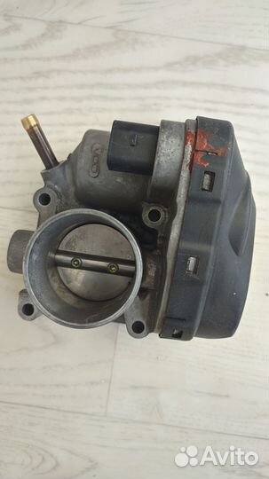 Дроссельная заслонка Volkswagen 036133062