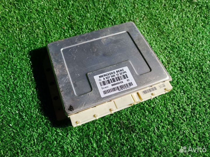 Блок управления пневмоподвеской Mercedes W211