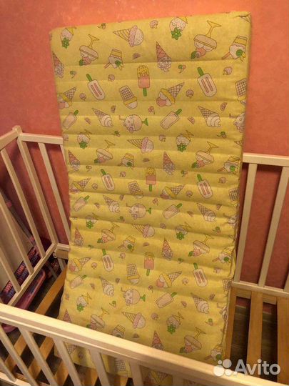 Детская кроватка