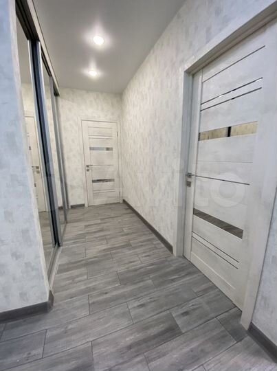 2-к. квартира, 60 м², 5/8 эт.