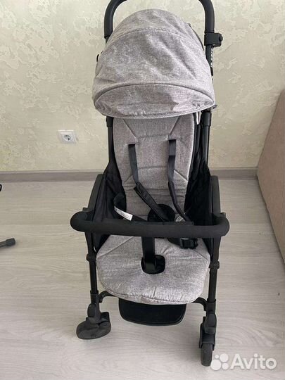 Прогулочная коляска yoya care