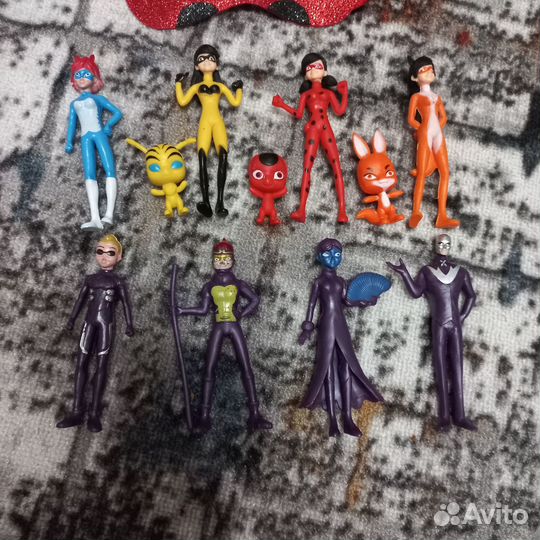 Игрушки леди бак и супер кот