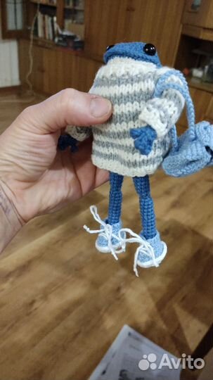 Вязаная крючком лягушка Хьюго ручная работа