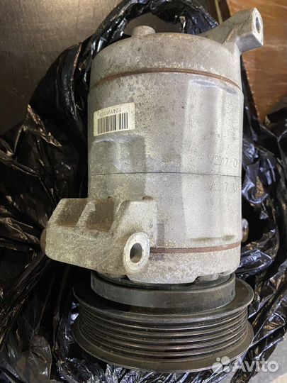 Компрессор кондиционера 95487907 шевроле опель GM