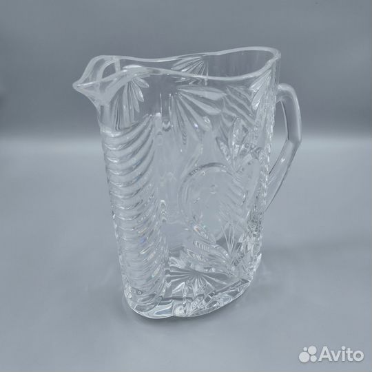 Винтажный хрустальный кувшин
