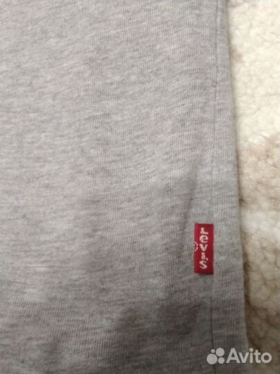 Levis футболка оригинал