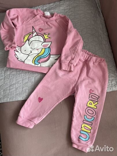 Костюм на девочку 92