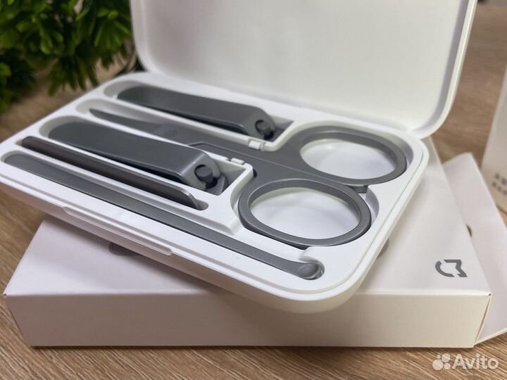 Маникюрный набор Xiaomi
