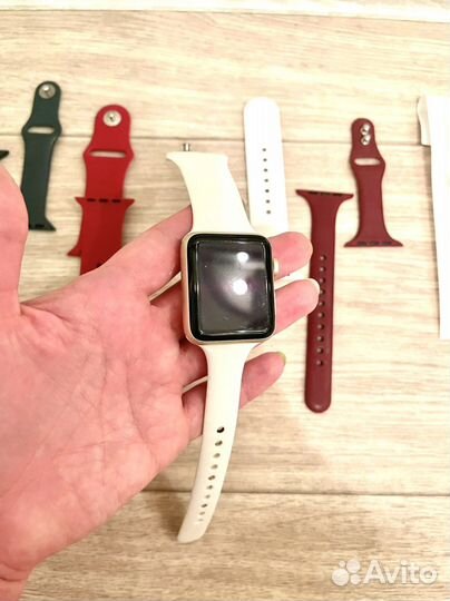 Коробка и ремешки к Apple watch 42 мм