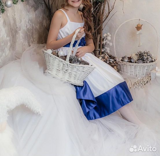 Платье нарядное для девочки 10-12 лет