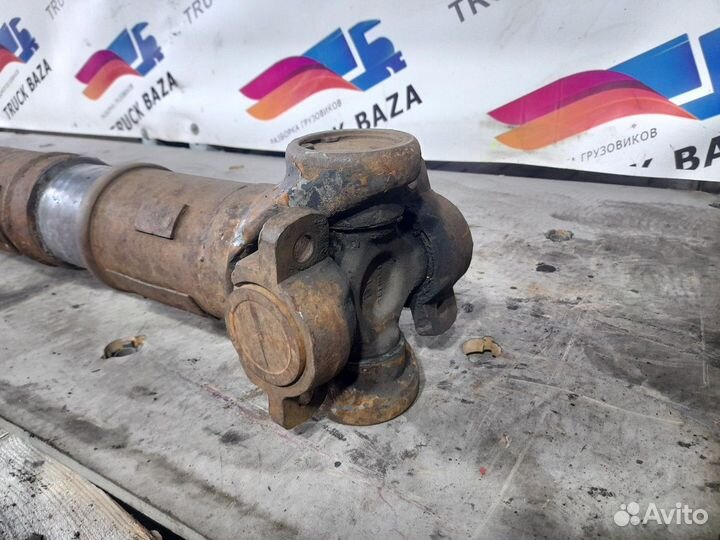 Вал карданный 1672 мм