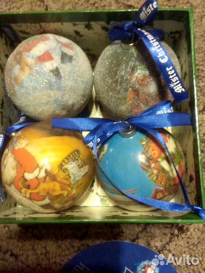 Набор новогодних шаров новый