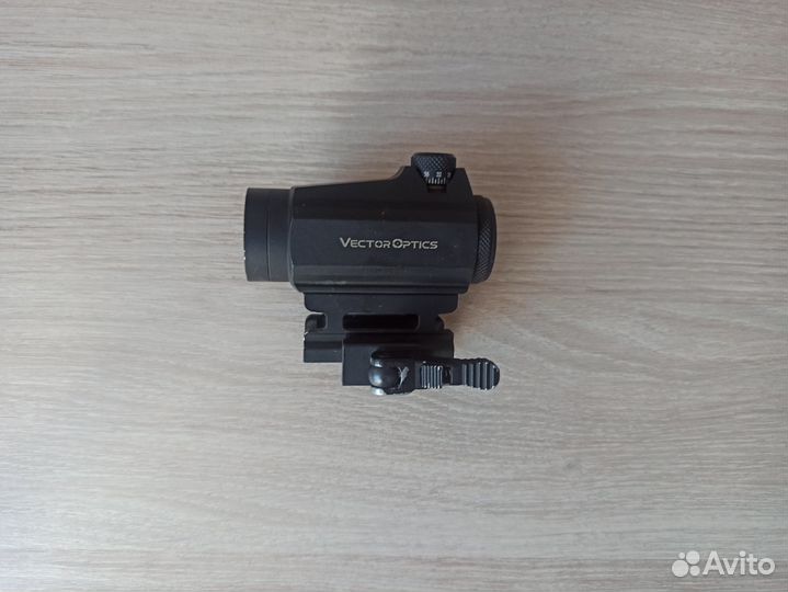 Коллиматорный прицел Vector Optics