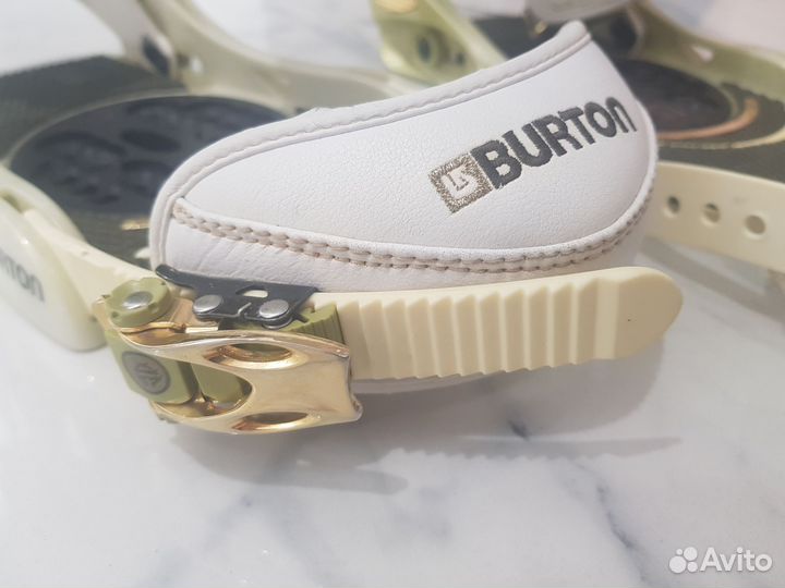 Крепление для сноуборда Burton Cartel