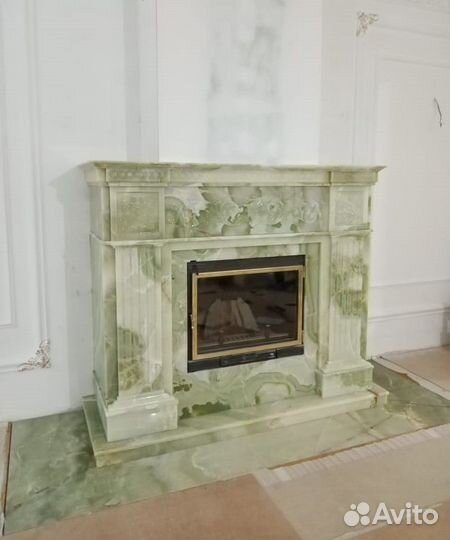 Камин из натурального камня