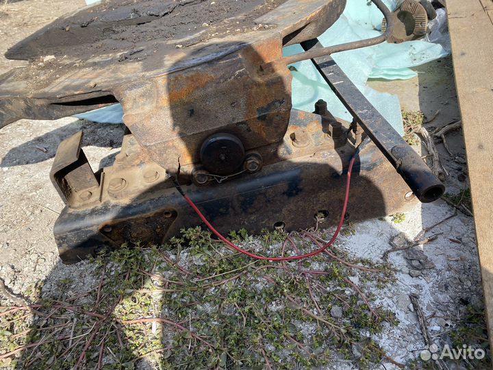 Седло на тягач