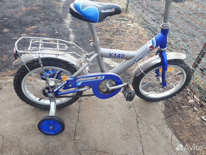 Детский трехколесный велосипед