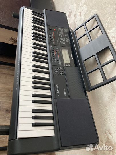 Синтезатор casio CT-X700