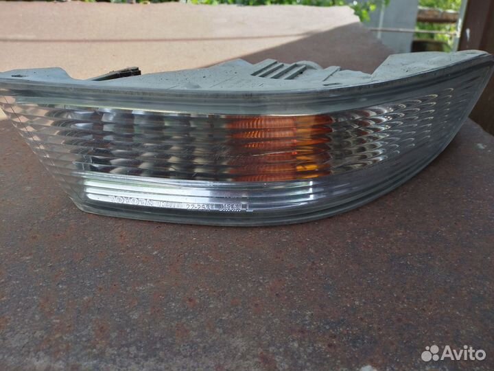 Повторитель поворота в бампер марк 2 100