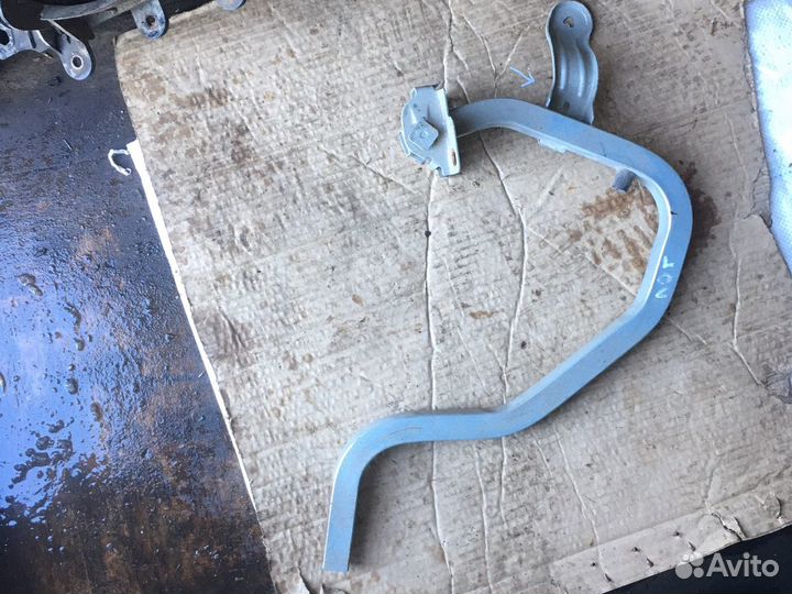 Петля крышки багажника петля капота Reno Logan I