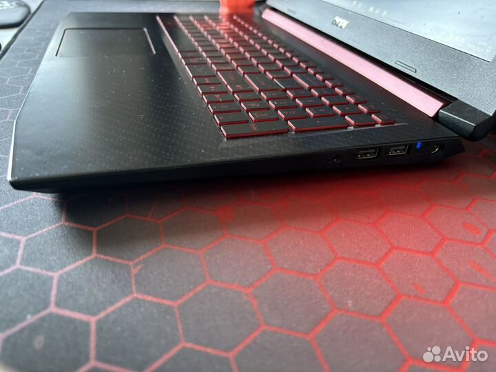 Мощный игровой ноутбук Acer Nitro 5