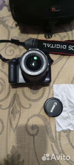 Зеркальный фотоаппарат Nicon 450D