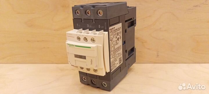 LC1D50AM7 Контактор Schneider Electric