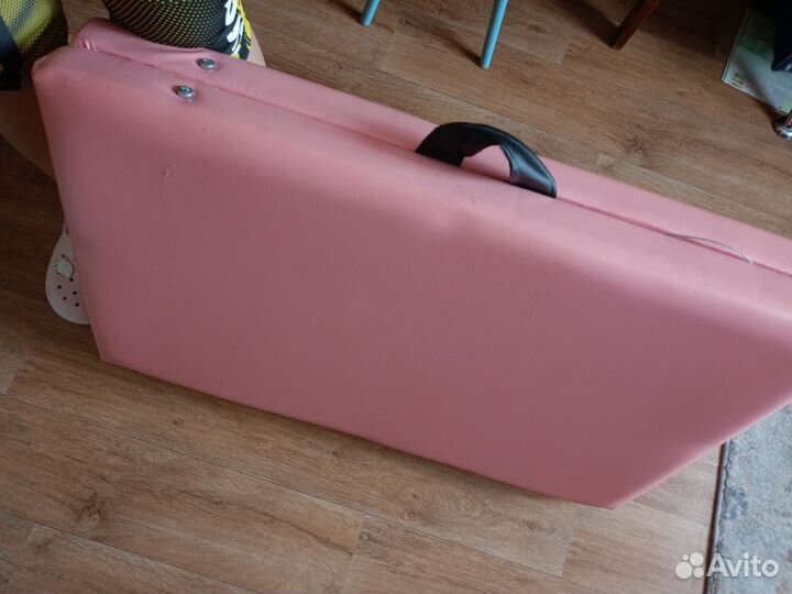 Кушетка для наращивания ресниц бу складная