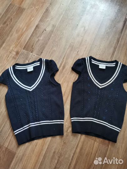 Рубашки школьные на двойняшек