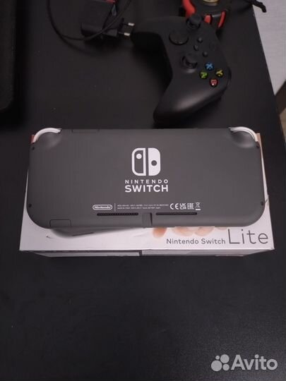 Nintendo switch lite + картридж мк11