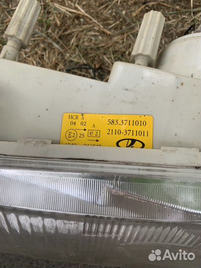 Фара левая ваз 2110