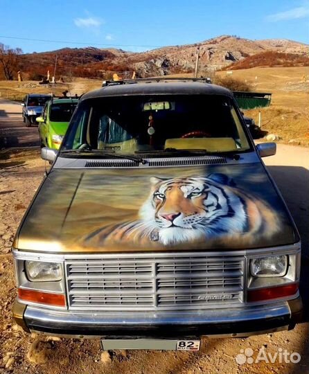 Аэрография на авто, роспись стен, реставрация