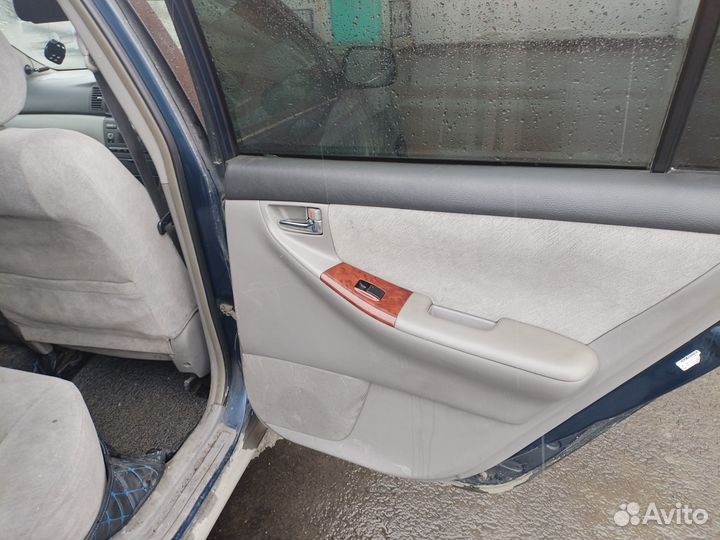 Toyota Corolla 2.2 AT, 2002, 396 000 км