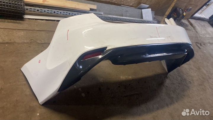 Бампер задний Toyota Camry V70